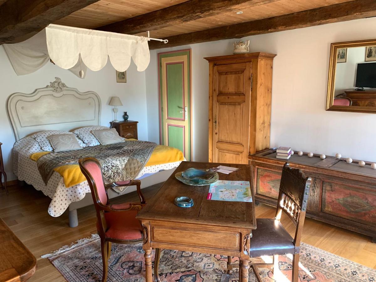 Le Chateau De Failloux Bed & Breakfast